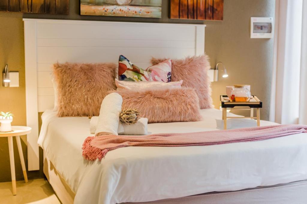 Mariu Upmarket Accommodation 넬스프리트 외부 사진