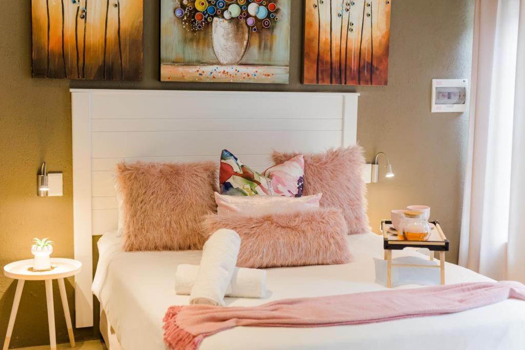 Mariu Upmarket Accommodation 넬스프리트 외부 사진