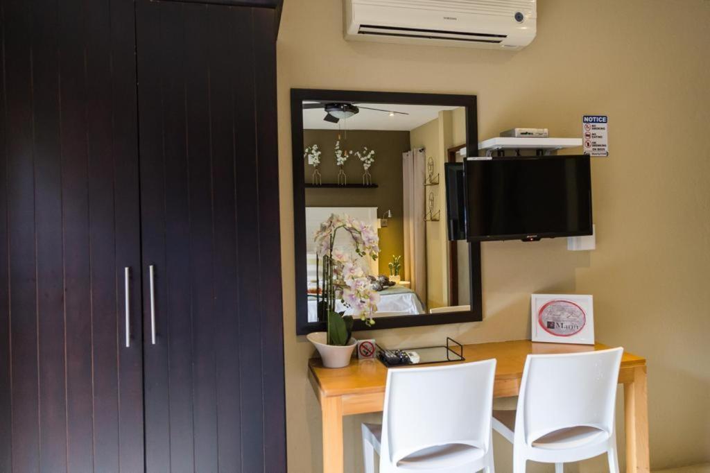 Mariu Upmarket Accommodation 넬스프리트 외부 사진